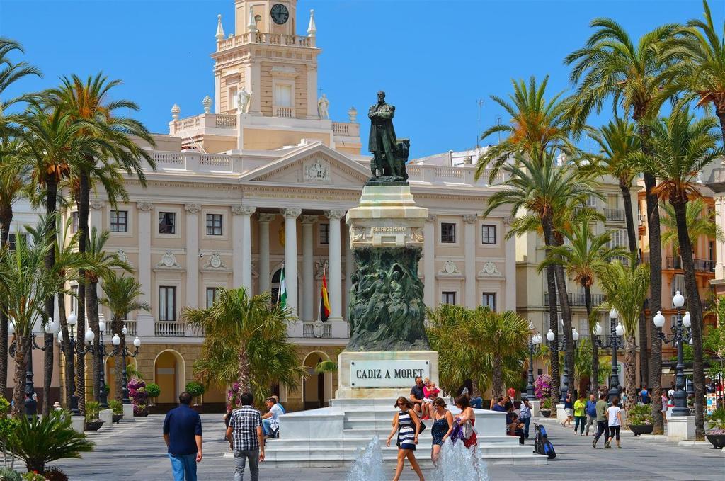Pension Las Cuatro Naciones Cádiz Exterior foto